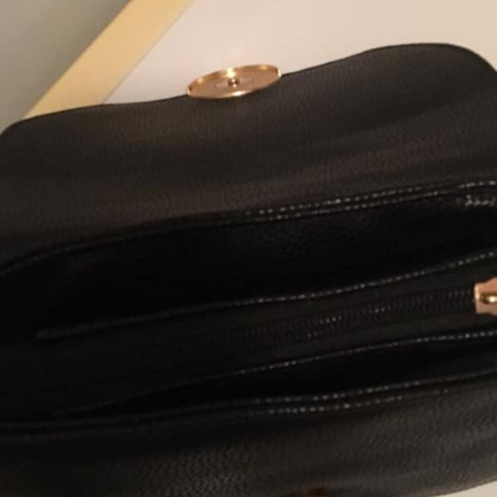 BAG - Picture 2 of 3